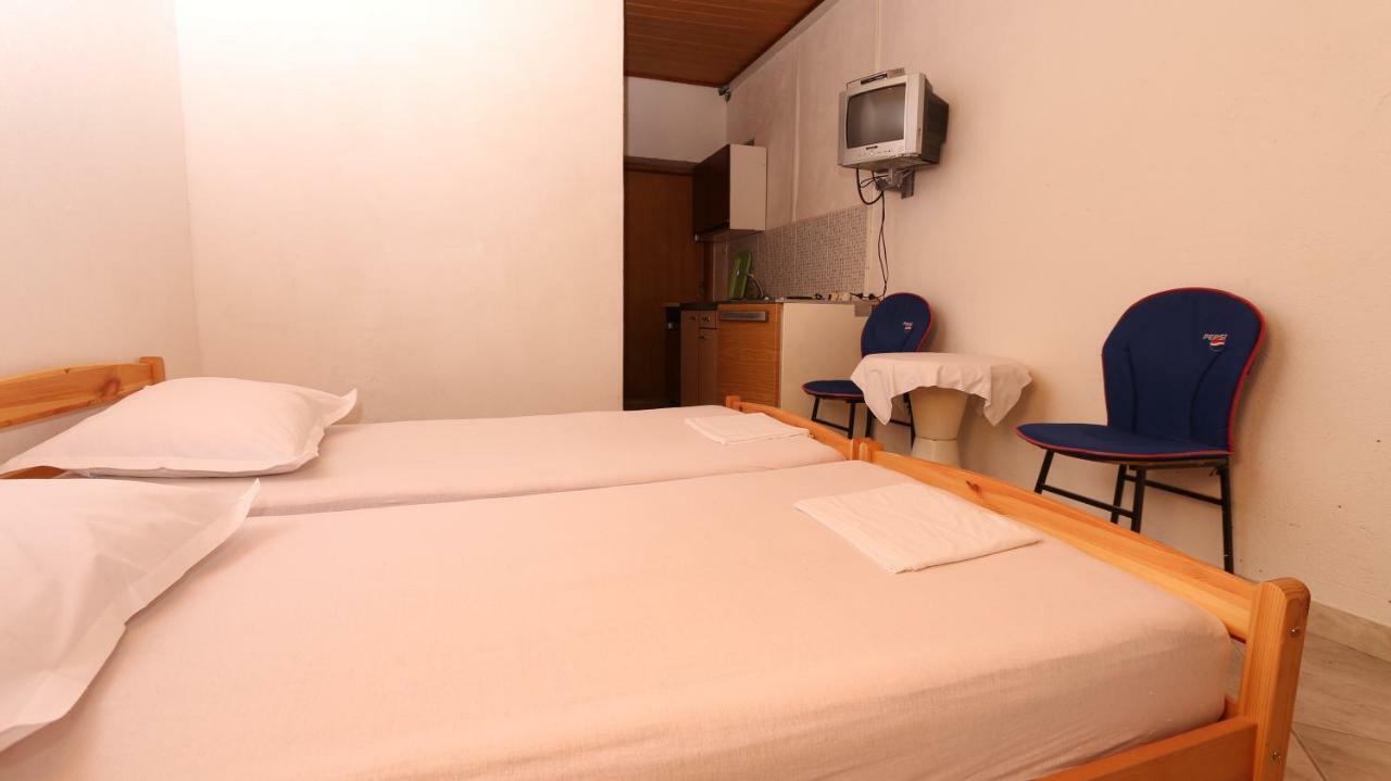 Dinka Guesthouse Makarska Zewnętrze zdjęcie