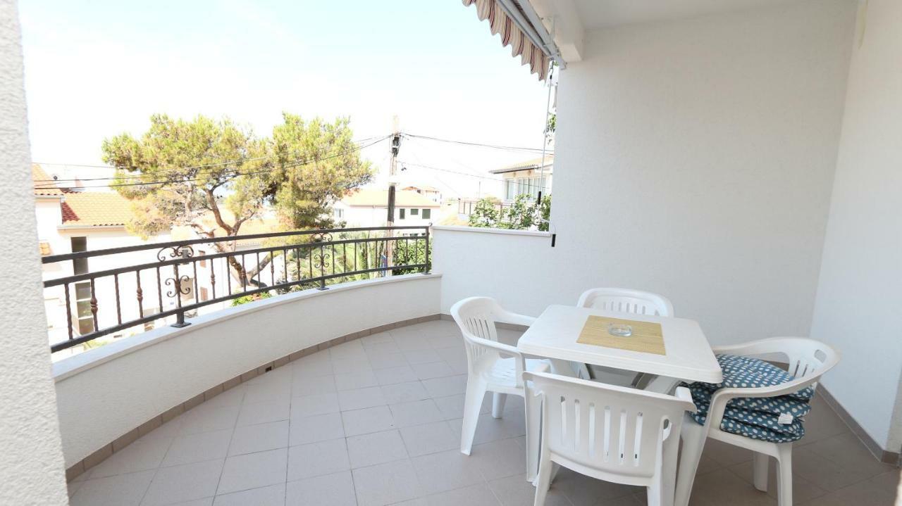Dinka Guesthouse Makarska Zewnętrze zdjęcie