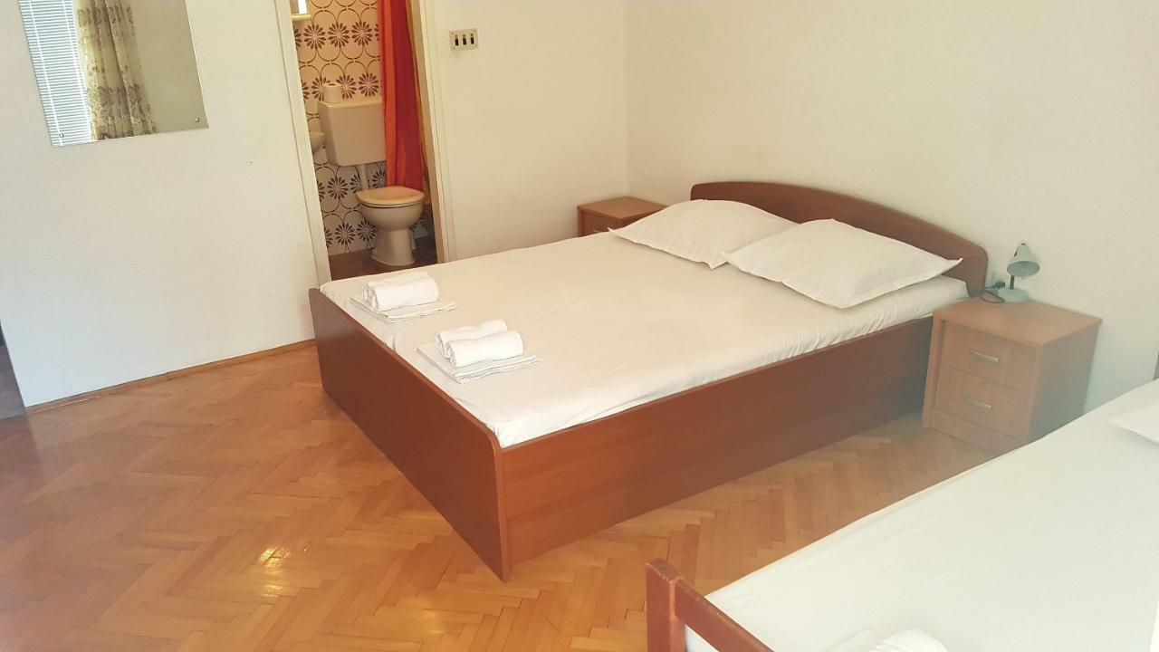 Dinka Guesthouse Makarska Zewnętrze zdjęcie